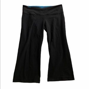 Lululemon capris yoga pants